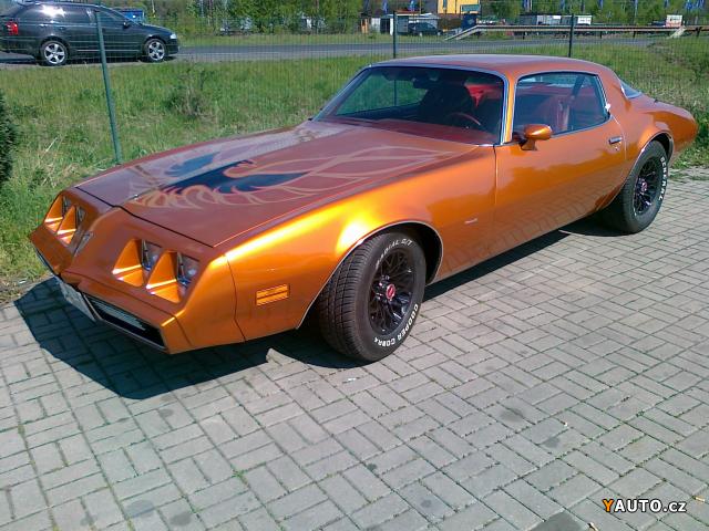 http://img.yauto.cz/photos/38878/1226682/Pontiac_Firebird_5_0_8_V_1.jpg