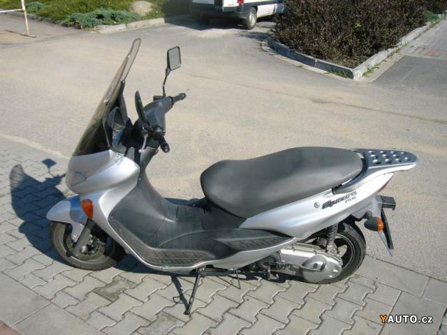 Suzuki epicuro 150