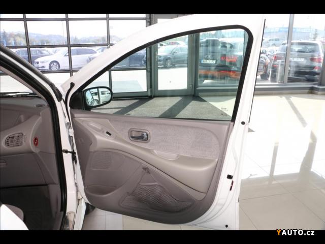 Prodám Nissan Almera Tino 1,8 SERVISNÍ KNIHA prodej Prodám Nissan Almera Tino 1,8 SERVISNÍ KNIHA prodej
